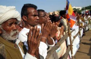 700 dalits convertidos