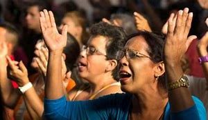 Cristianismo Continua a Crescer em Cuba Apesar das Dificuldades